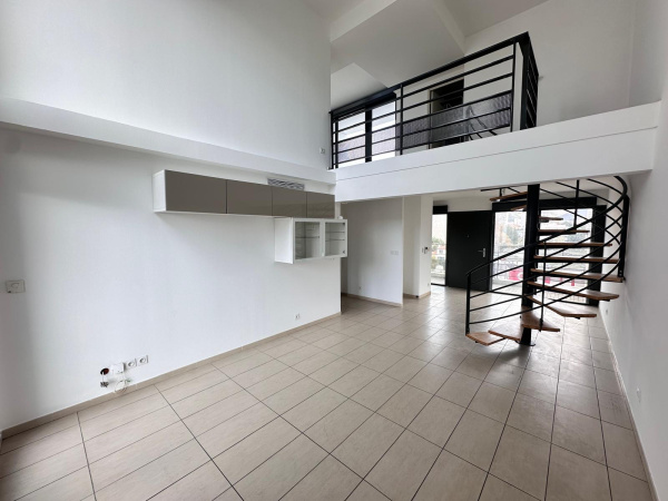 Offres de location Duplex Marseille 13008